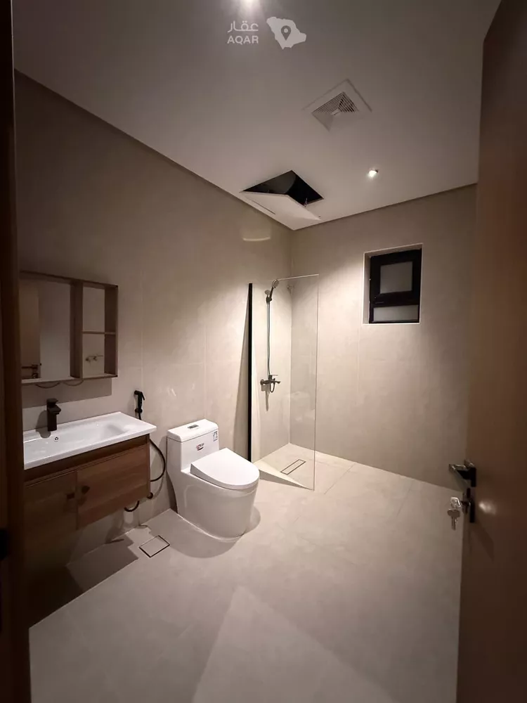 Apartment for Rent in Al Khobar At Tahliyah 11