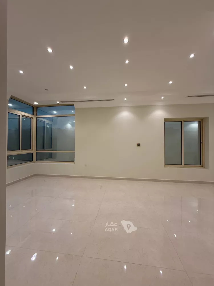 فيلا للبيع في شارع امرؤ القيس ابن الاصبغ, حي التحلية, مدينة الخبر, المنطقة الشرقية 16