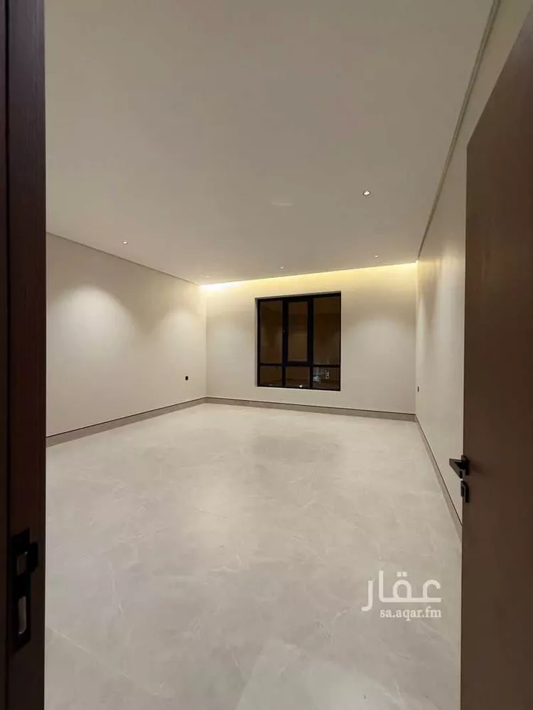 Villa for Sale in Al Khobar At Tahliyah 16