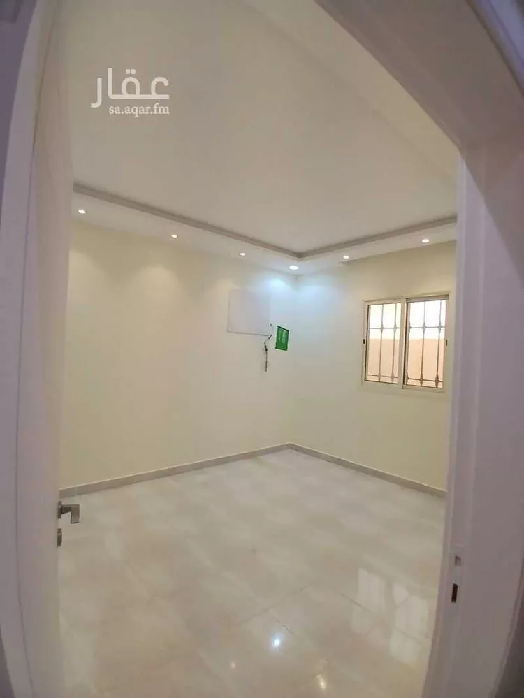 شقة للإيجار في شارع عمر بن ذر, حي الملك فيصل, مدينة الرياض, منطقة الرياض صورة 3