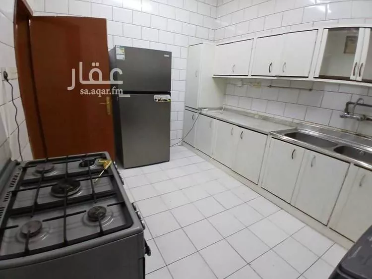شقة للإيجار في شارع الزين السنبكي, حي الملك فيصل, مدينة الرياض, منطقة الرياض صورة 4