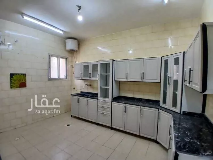 شقة للإيجار في شارع ابن رشيق, حي الملك فيصل, مدينة الرياض, منطقة الرياض صورة 4