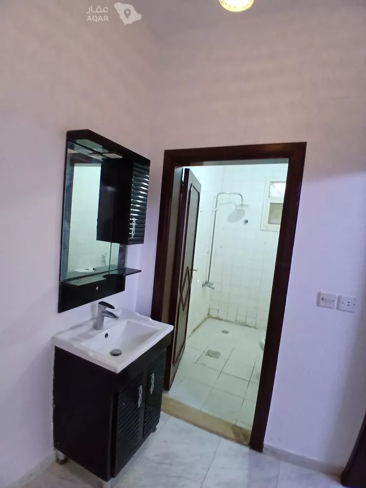 شقة للإيجار في شارع ابن رشيق, حي الملك فيصل, مدينة الرياض, منطقة الرياض 12