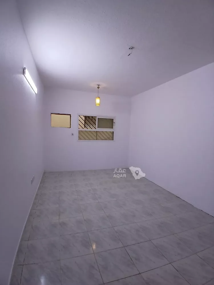 شقة للإيجار في شارع ابن رشيق, حي الملك فيصل, مدينة الرياض, منطقة الرياض 3