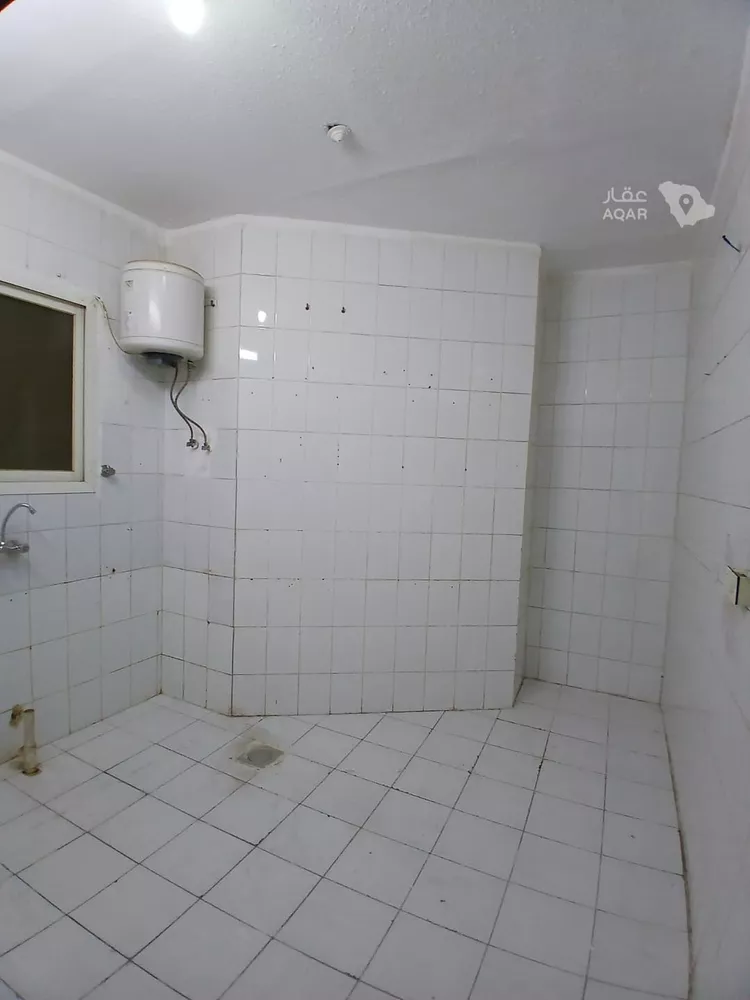 شقة للإيجار في شارع ابن رشيق, حي الملك فيصل, مدينة الرياض, منطقة الرياض 11