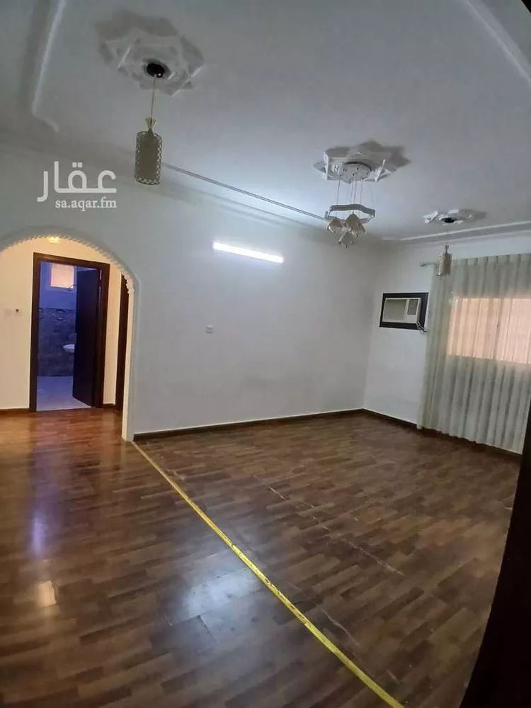Floor for Rent in Riyadh King Faisal