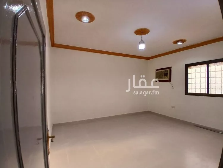 شقة للإيجار في شارع ابن رشيق, حي الملك فيصل, مدينة الرياض, منطقة الرياض