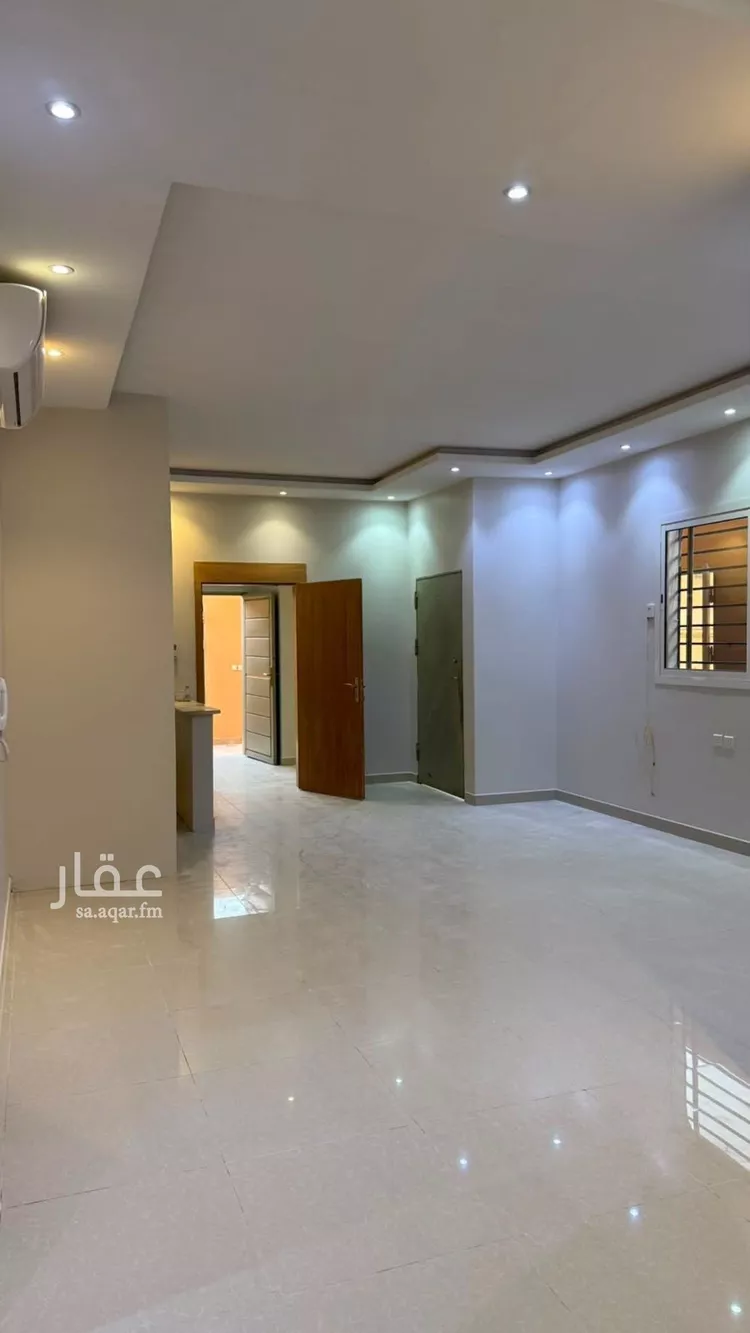 دور للإيجار في شارع الجيزة, حي الملقا, مدينة الرياض, منطقة الرياض صورة 4