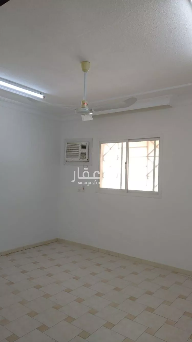 شقة للإيجار في شارع زيد بن ثابت, حي الملز, مدينة الرياض, منطقة الرياض صورة 2