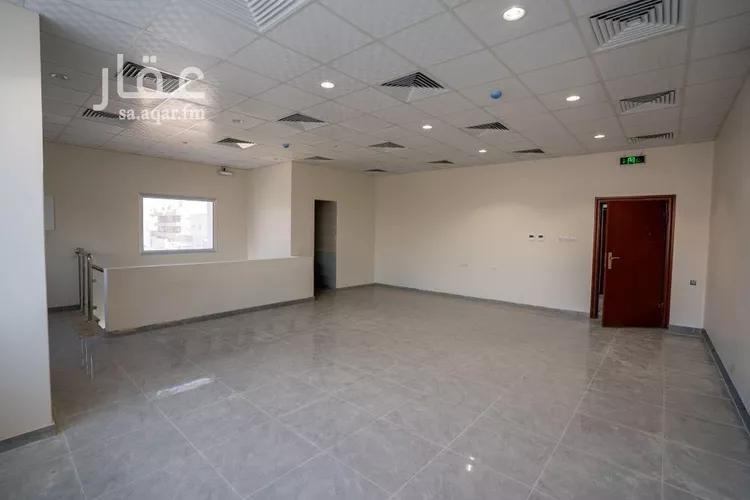 عمارة للإيجار في شارع عمر بن عبدالعزيز, حي الملز, مدينة الرياض, منطقة الرياض 8
