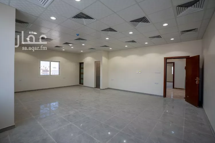 عمارة للإيجار في شارع عمر بن عبدالعزيز, حي الملز, مدينة الرياض, منطقة الرياض 15