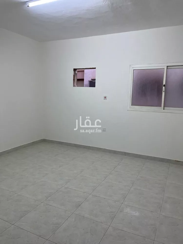 شقة للإيجار في شارع محمد بن مسلمة الأنصاري, حي الملز, مدينة الرياض, منطقة الرياض صورة 2