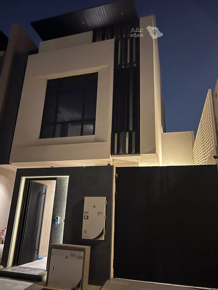 Floor for Sale in Riyadh Al Quds