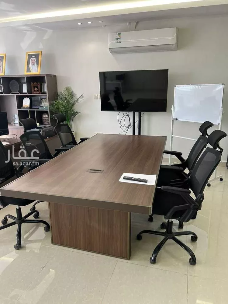 مكتب تجاري للإيجار في شارع الصحابة, حي المونسية, مدينة الرياض, منطقة الرياض صورة 3