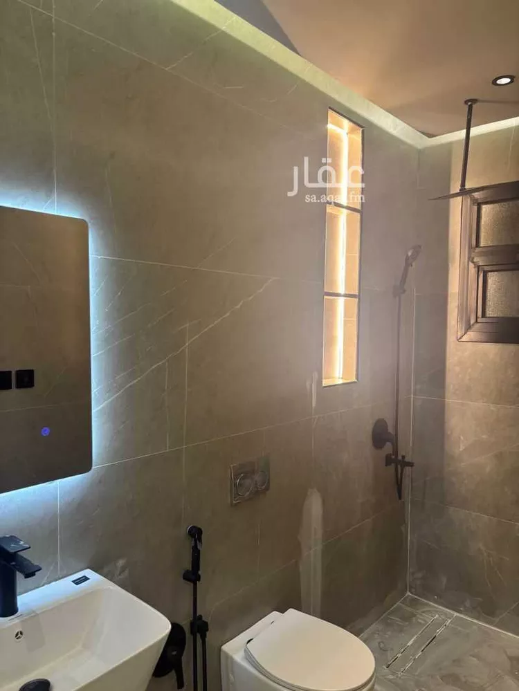 فيلا للإيجار في شارع أبي أحمد اللخمي ، حي الرمال ، الرياض ، منطقة الرياض