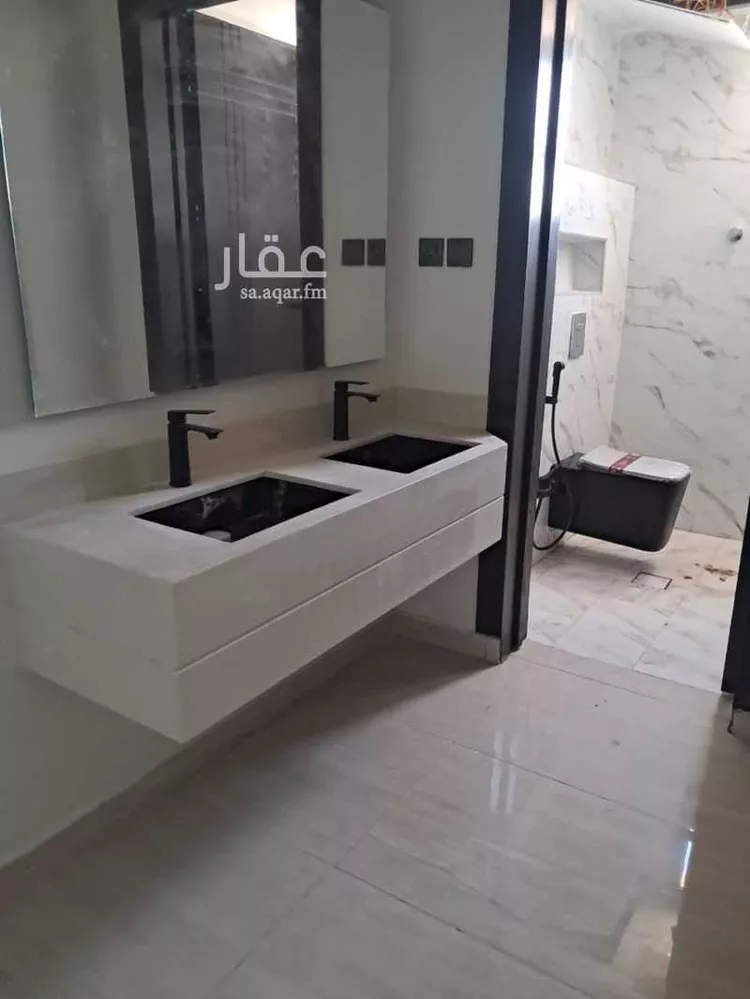 دور للبيع في شارع الضياء ، حي الجنادرية ، الرياض ، منطقة الرياض صورة 5