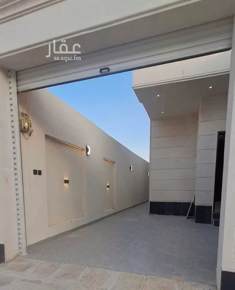 دور للبيع في شارع الضياء ، حي الجنادرية ، الرياض ، منطقة الرياض صورة 2