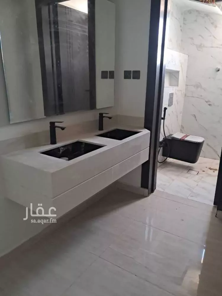 دور للبيع في شارع الضياء ، حي الجنادرية ، الرياض ، منطقة الرياض صورة 3