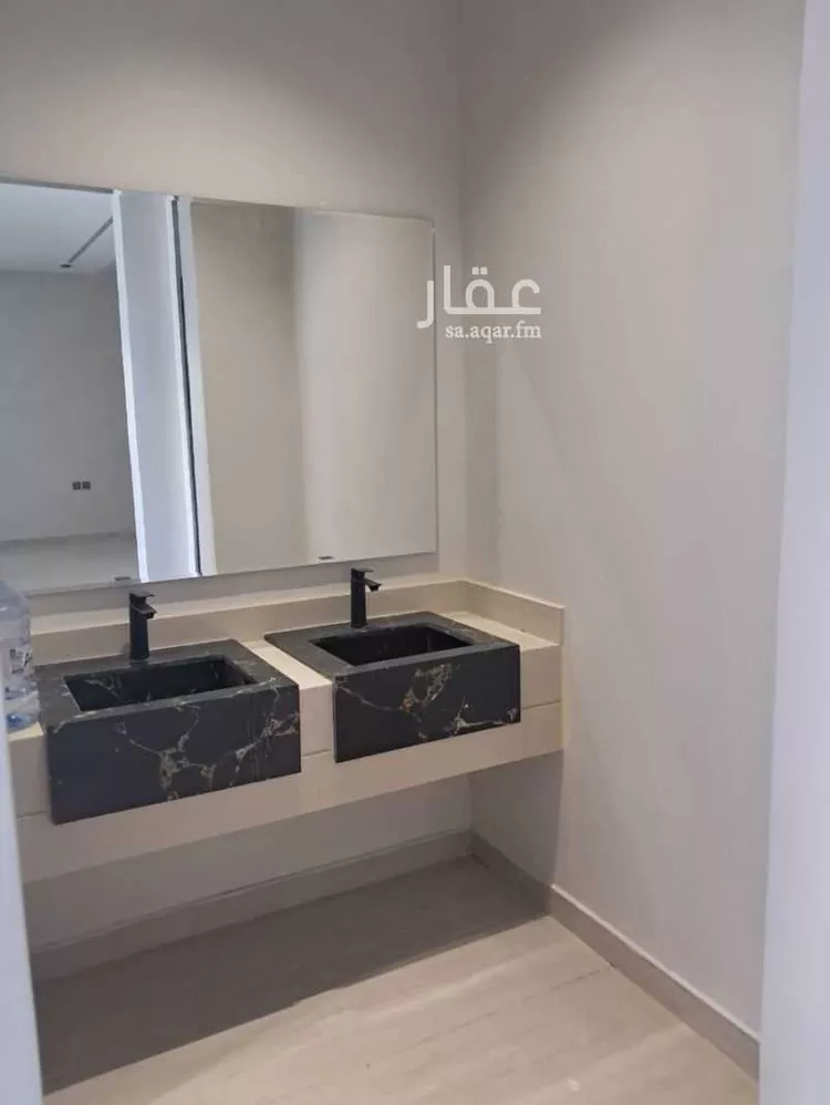 دور للبيع في شارع الضياء ، حي الجنادرية ، الرياض ، منطقة الرياض صورة 5