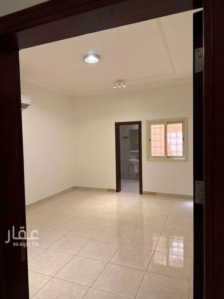 دور للإيجار في شارع رقم 548, حي النرجس, مدينة الرياض, منطقة الرياض صورة 5