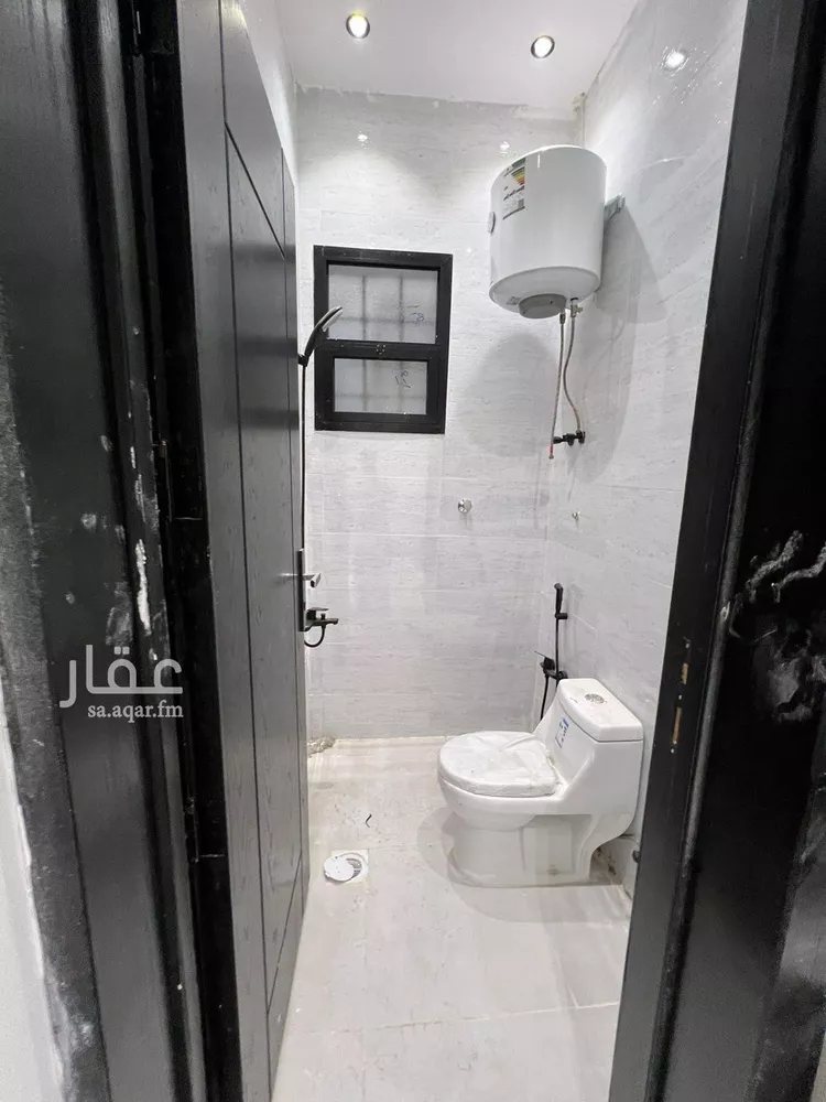فيلا للبيع في شارع 512, حي الجنادرية, مدينة الرياض, منطقة الرياض 9