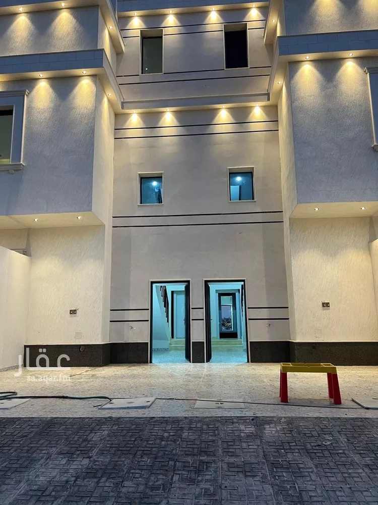 دور للبيع في شارع شيبان بن أبي شيبة, حي الرمال, مدينة الرياض, منطقة الرياض صورة 2