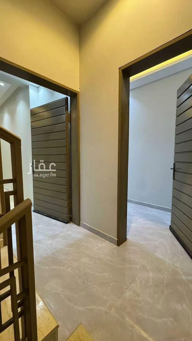 شقة للإيجار في شارع مالك الخدري, حي الجامعة, مدينة ثادق, منطقة الرياض
