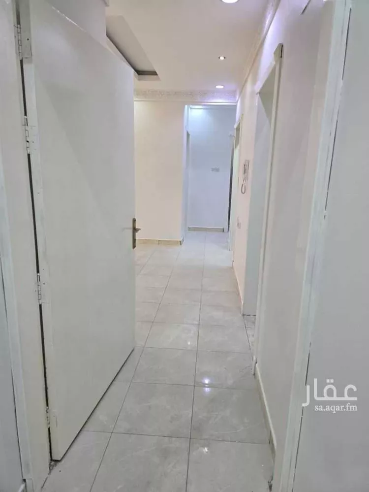 شقة للإيجار في شارع بقيق, حي ظهرة لبن, مدينة الرياض, منطقة الرياض صورة 3
