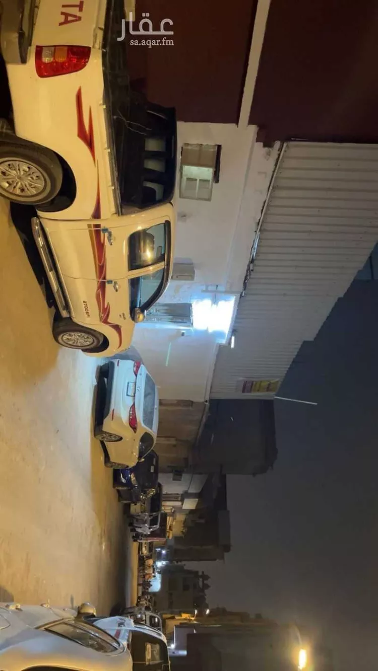 عمارة للإيجار في شارع مبايض, حي اليمامة, مدينة الرياض, منطقة الرياض 8