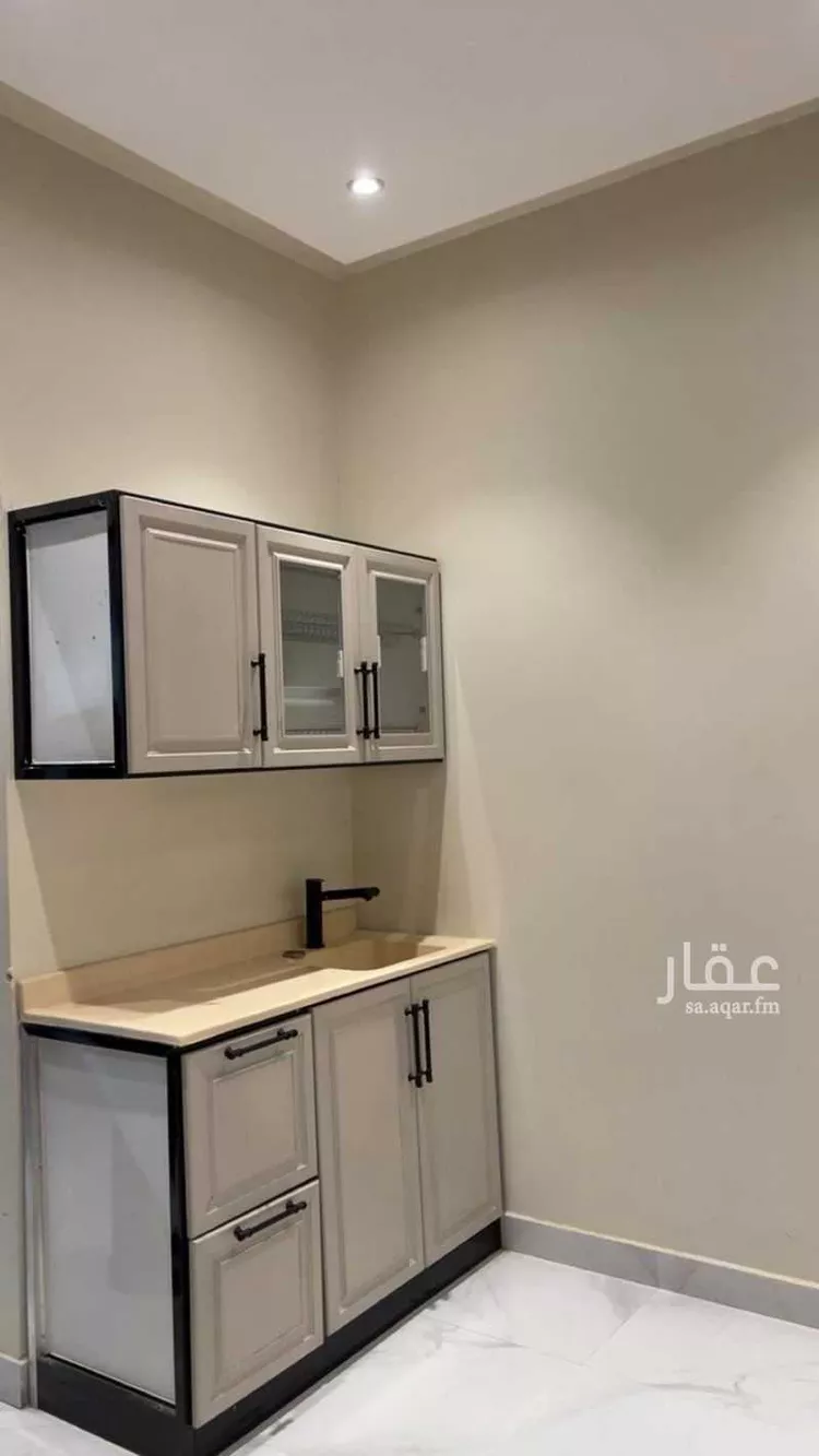 شقة للإيجار في شارع تميم بن بشر, حي الحزم, مدينة الرياض, منطقة الرياض صورة 3