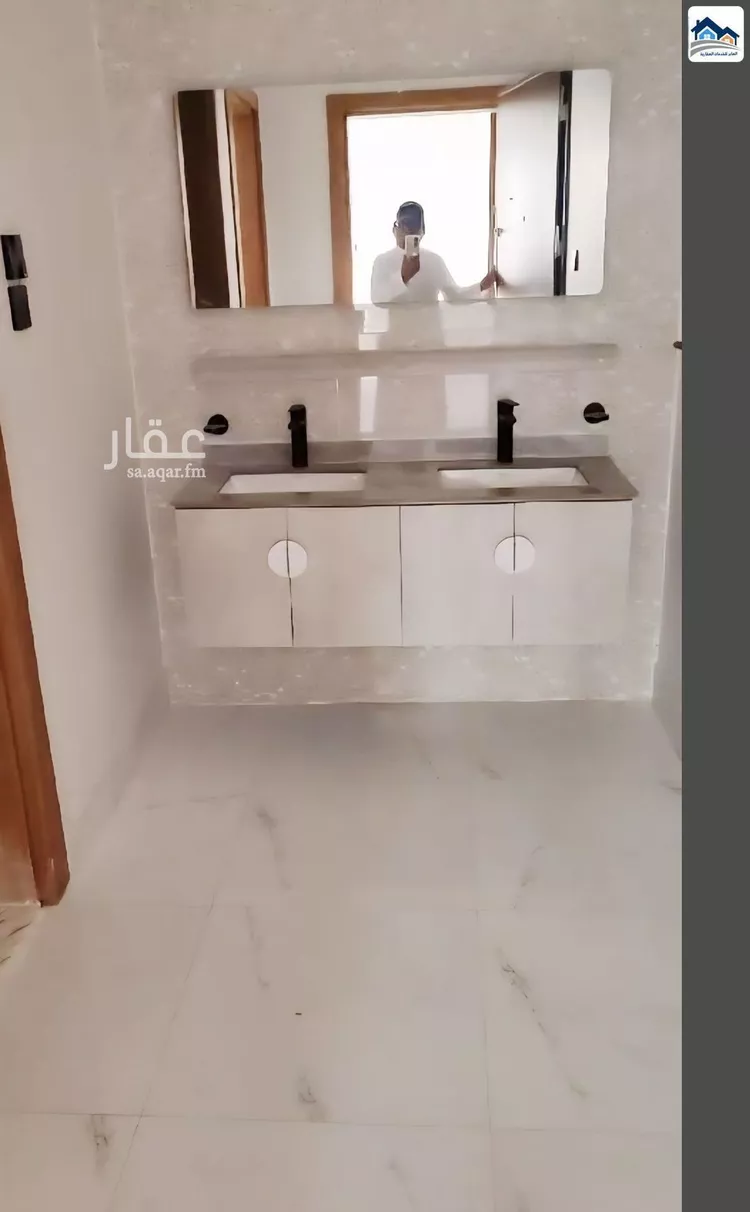 شقة للإيجار في شارع أحمد هزازى, حي الصفاء, مدينة جدة, منطقة مكة المكرمة صورة 3