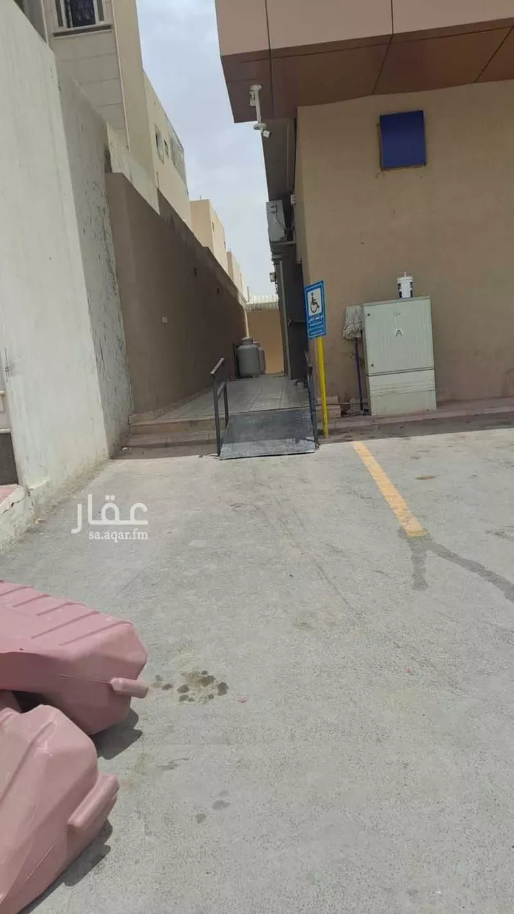 Building for Rent in Riyadh Ad Dar Al Baida