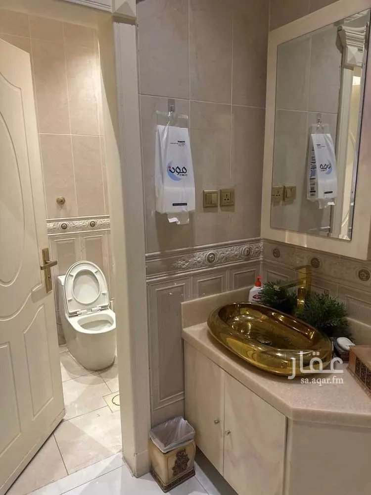 فيلا للبيع في شارع آل سحيم ، حي السعادة ، الرياض ، منطقة الرياض صورة 3