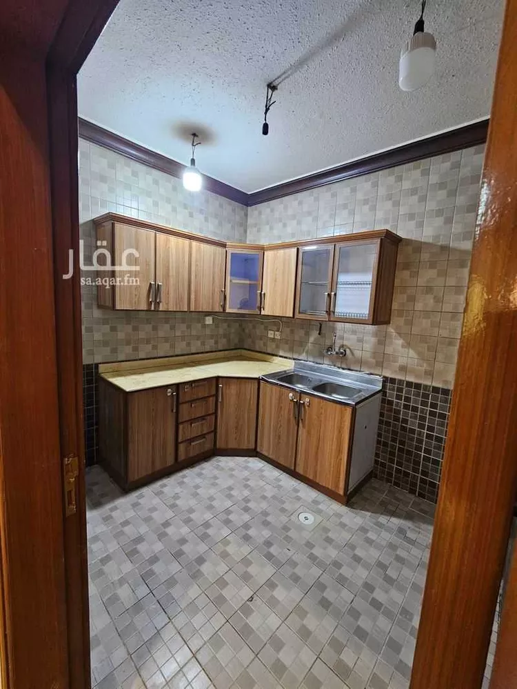 شقة للإيجار في شارع الامير ناصر بن عبدالعزيز, حي الروضة, مدينة الرياض, منطقة الرياض صورة 4