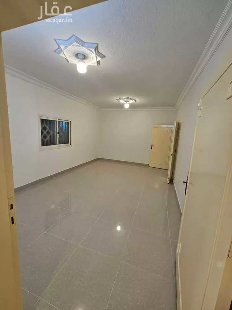 فيلا للإيجار في شارع  محمد التركي, حي الروضة, مدينة الرياض, منطقة الرياض صورة 4
