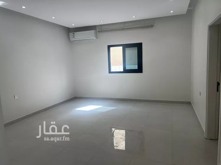 فيلا للإيجار في شارع عبدالله بن أحمد الفاكهي, حي المروج, مدينة الرياض, منطقة الرياض صورة 4