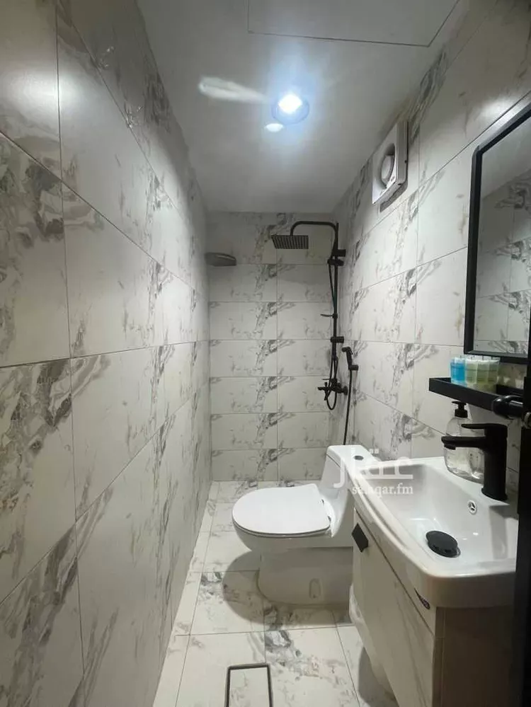 شقة للإيجار في شارع جارالله بن ظهيرة ، حي الرمال ، الرياض ، منطقة الرياض