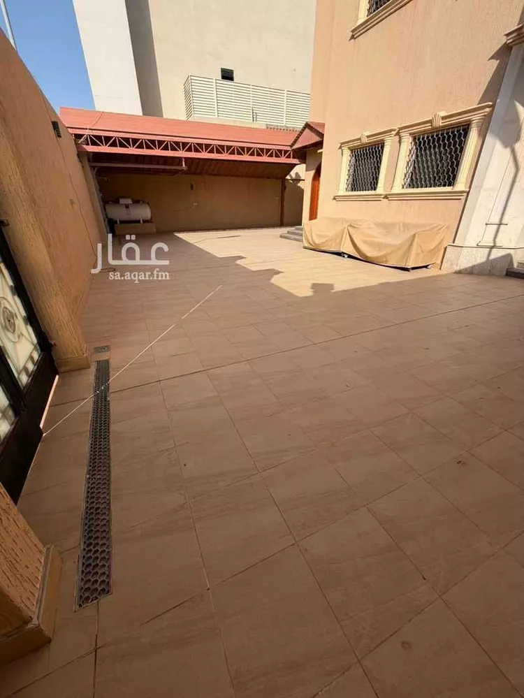 فيلا للبيع في شارع القاضي, حي الملك فهد, مدينة الرياض, منطقة الرياض صورة 5