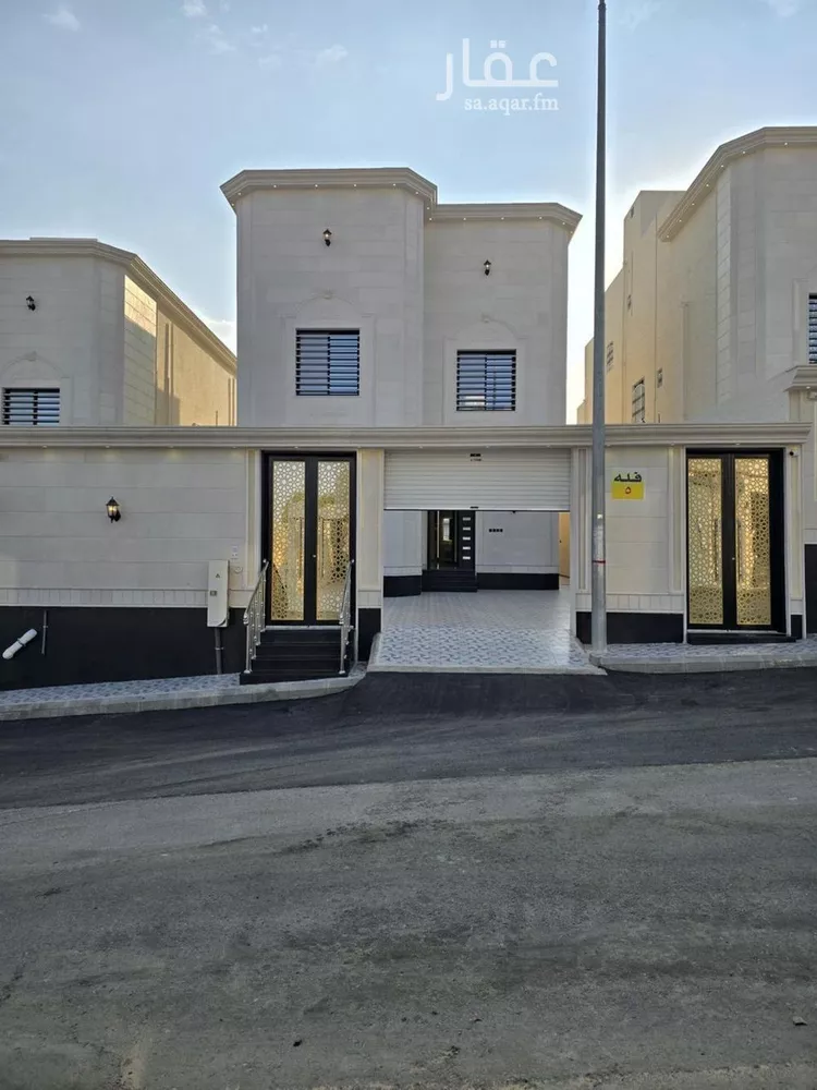 فيلا للبيع في شارع ابي بكر الصفي, حي الرحاب, مدينة الطائف, منطقة مكة المكرمة