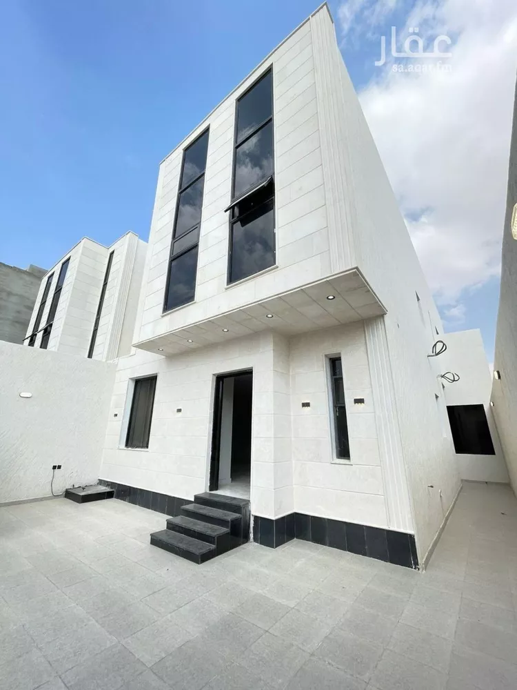 فيلا للبيع في شارع لبيد ابن الابرص, حي العرفاء الغربية, مدينة الطائف, منطقة مكة المكرمة