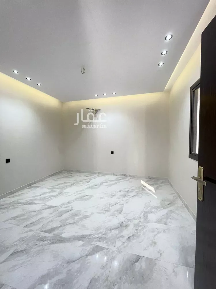 فيلا للبيع في شارع لبيد ابن الابرص, حي العرفاء الغربية, مدينة الطائف, منطقة مكة المكرمة صورة 3