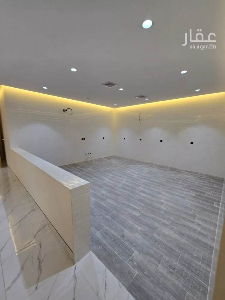 Floor for Sale in Taif Jubrah 13