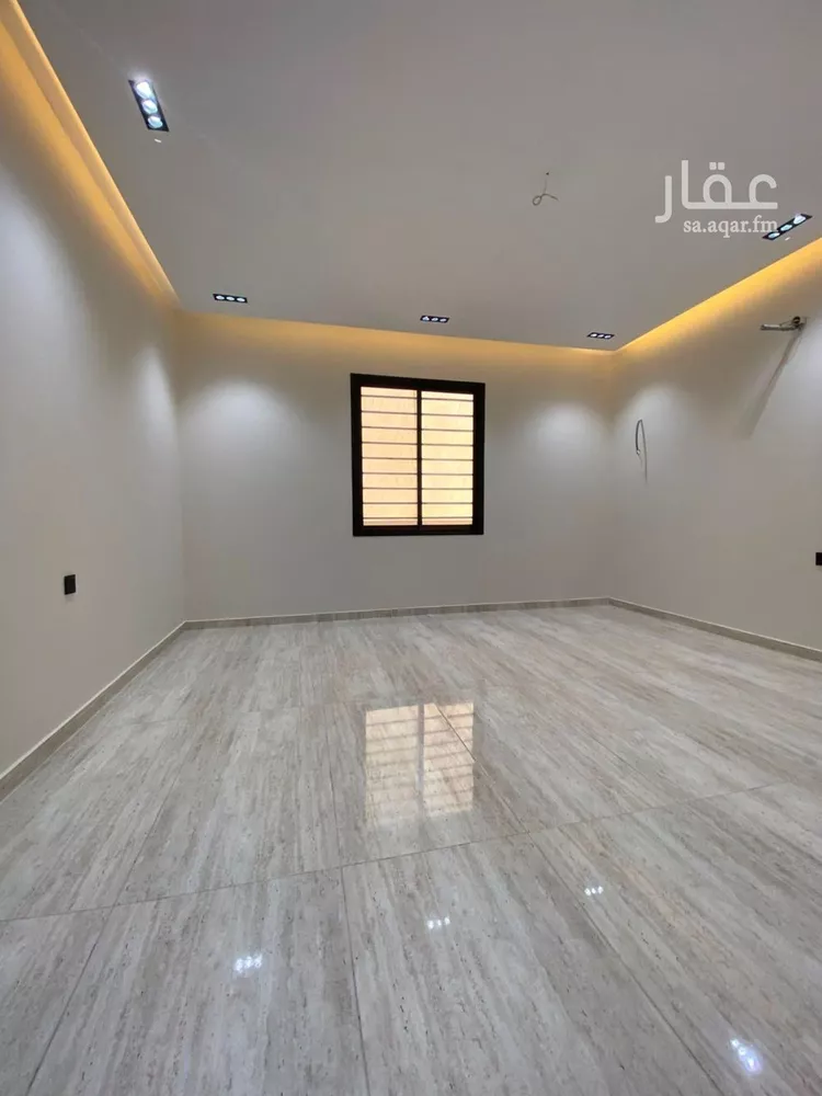 Villa for Sale in Al Jumum Al Ghozaait 9