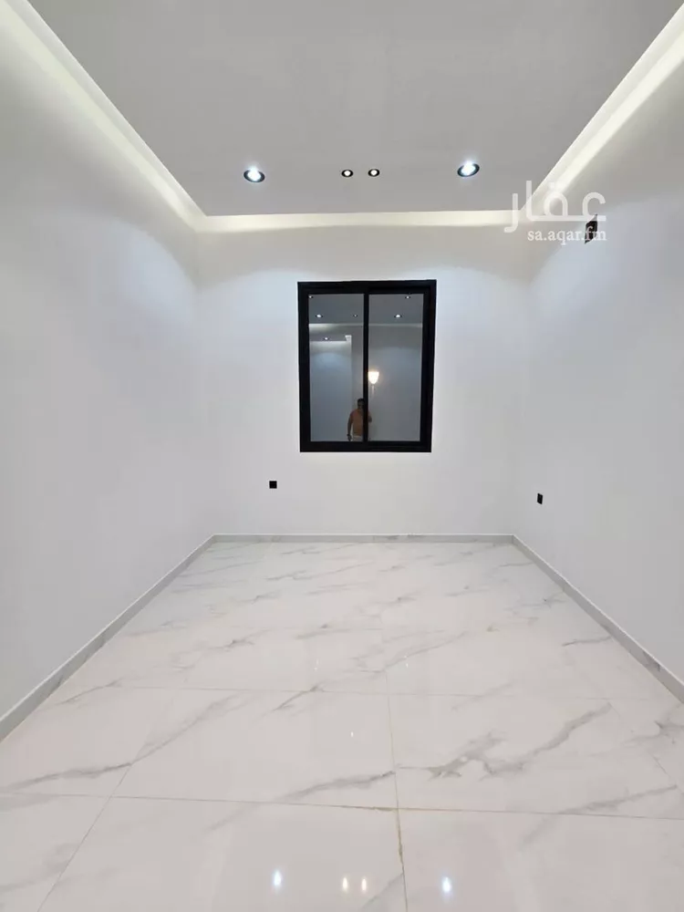 دور للبيع في شارع عطية سالم, حي البيان, مدينة الرياض, منطقة الرياض صورة 3