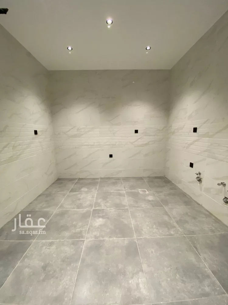 شقة للبيع في شارع ابان بن سعيد بن العاص, حي بطحاء قريش, مدينة مكة المكرمة, منطقة مكة المكرمة صورة 2