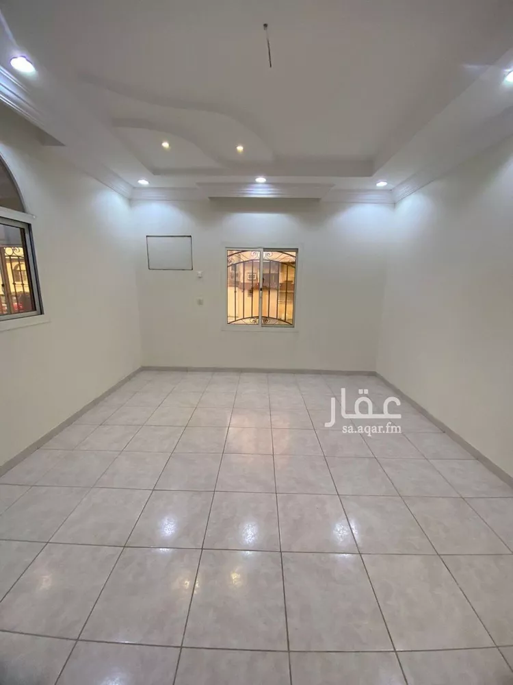 شقة للبيع في شارع سويد بن علي, حي القيم الأعلى, مدينة الطائف, منطقة مكة المكرمة صورة 5