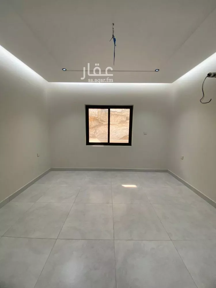 شقة للبيع في شارع عثمان الداني, حي بطحاء قريش, مدينة مكة المكرمة, منطقة مكة المكرمة 7