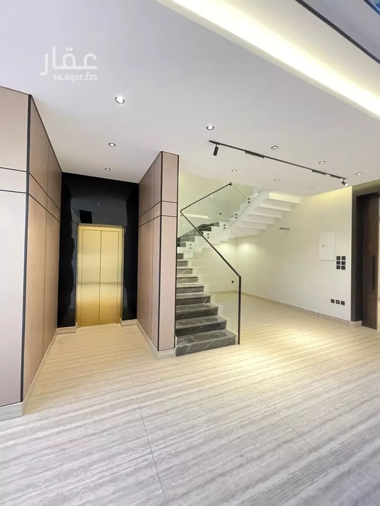 فيلا للبيع في شارع يحيي بن صاعد, حي العكيشية, مدينة مكة المكرمة, منطقة مكة المكرمة صورة 2