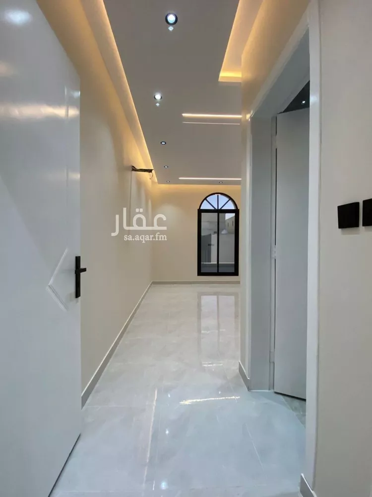 فيلا للبيع في شارع عبدالله ابن حق, حي ريحه, مدينة الطائف, منطقة مكة المكرمة 15