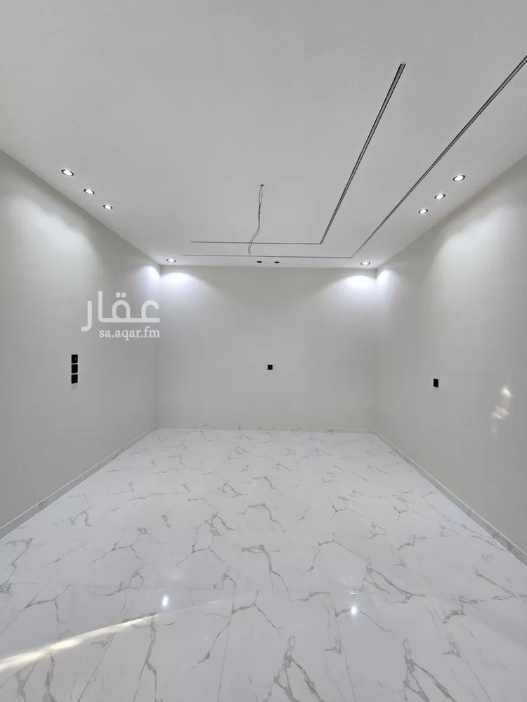 فيلا للبيع في شارع ابي القاسم الحلبي, حي الرحاب, مدينة الطائف, منطقة مكة المكرمة صورة 5